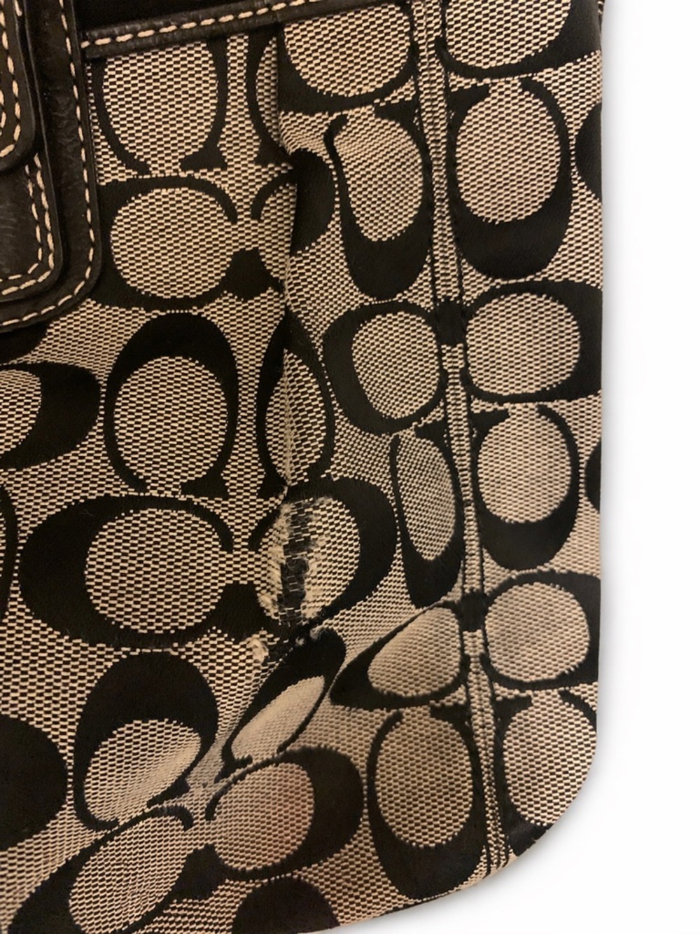 Coach Y2K Soho Pleated Signature C Canvas Leather Trim Tote Shoulder Bag - Picture 8 of 8